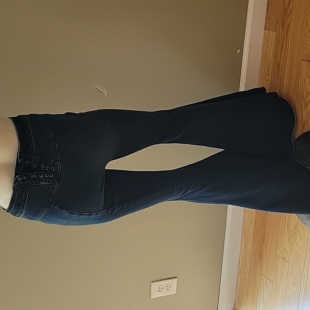 Free People We The Free Curvy Lace Back High Rise Flare Jean With Raw Hem - Picture 2 of 14